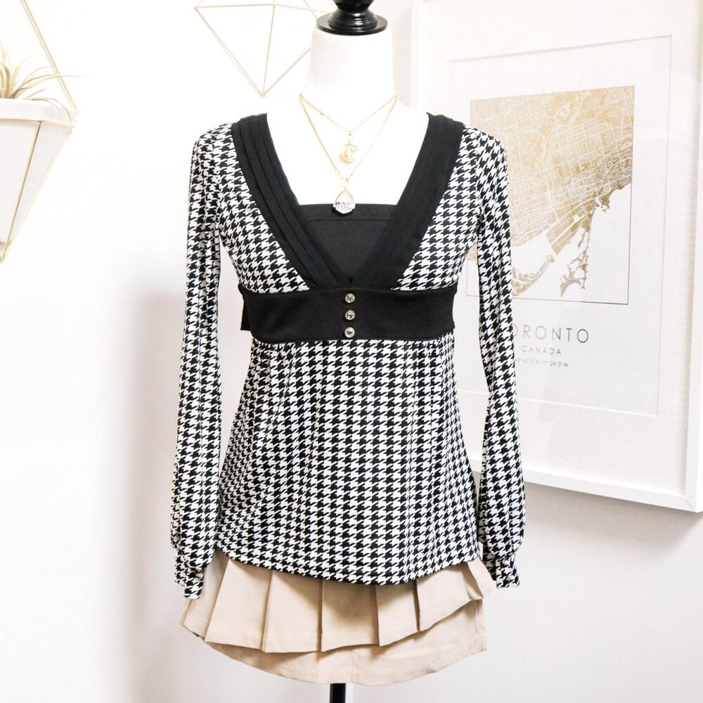 Black White Houndstooth Babydoll Blouse 🏁 CECIL MCBEE